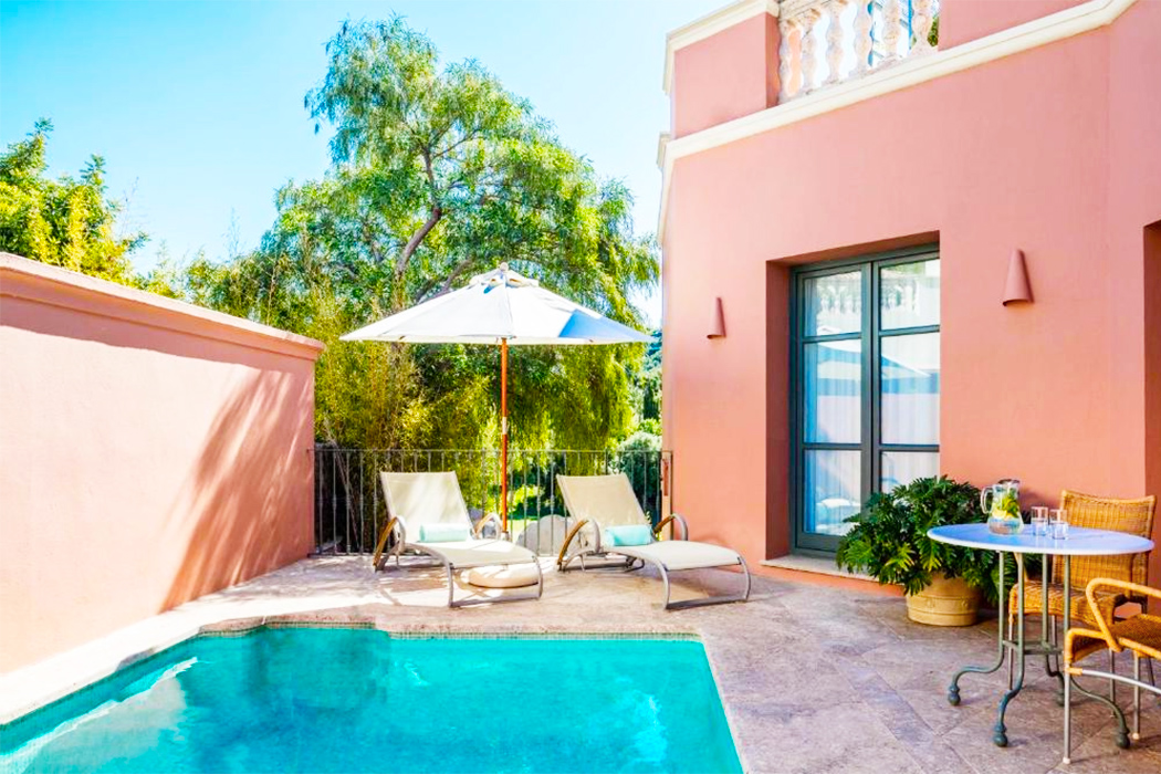 Anantara Villa Padierna Palace Benahavis Marbella Resort piscina privada habitacion