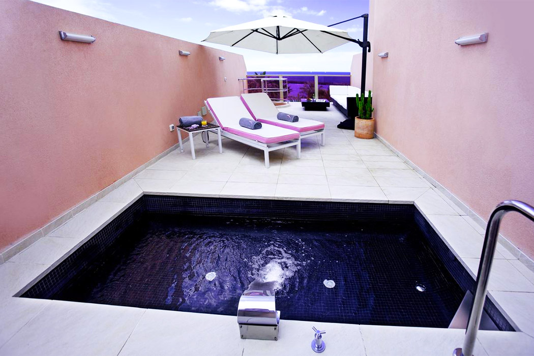 Sir Anthony Tenerife piscina privada habitacion