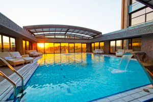 Piscina Hilton Madrid Airport