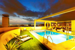 Piscina Hotel Eurostars Gran Valencia