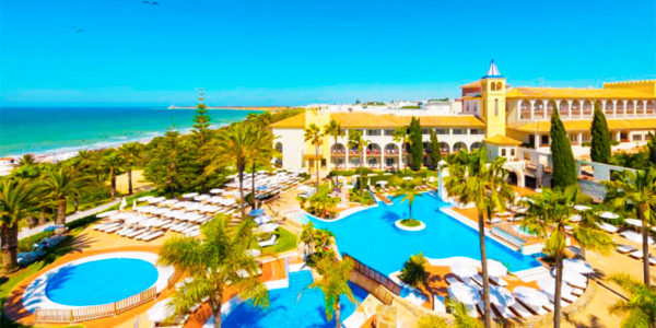 Piscina Hotel Fuerte Conil Resort