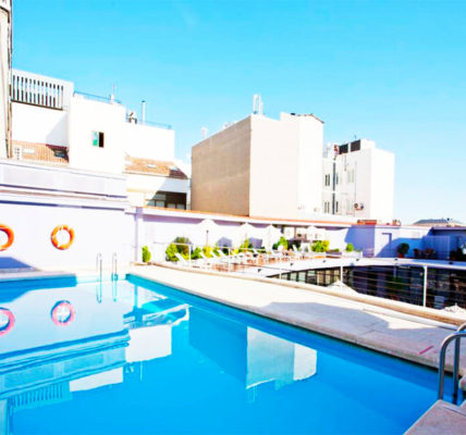 Piscina Hotel NH Collection Madrid Colon
