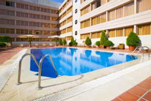 Piscina Hotel Novotel Campo De Las Naciones