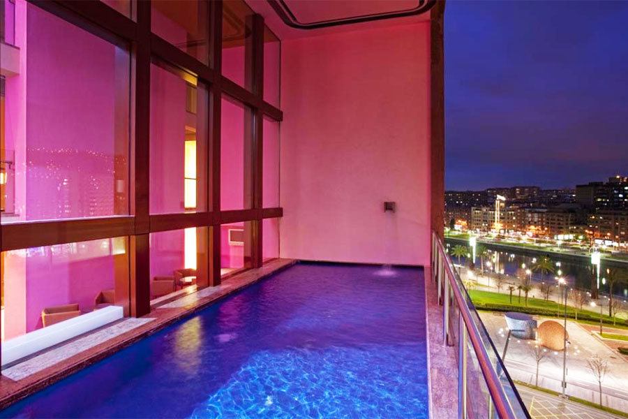 Hotel con piscina Bilbao Hotel Melia Bilbao