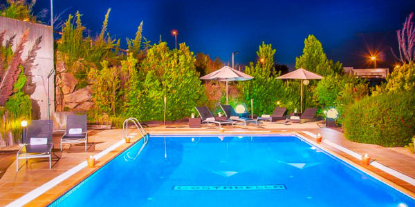 Hotel con piscina Girona Hotel Costabella