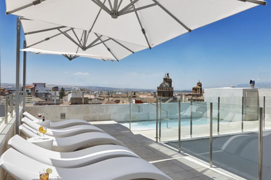 hotel con piscina granada Granada Five Senses Rooms Suites
