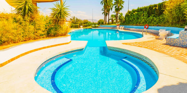 Hotel con piscina Jaén HO Ciudad de Jaén