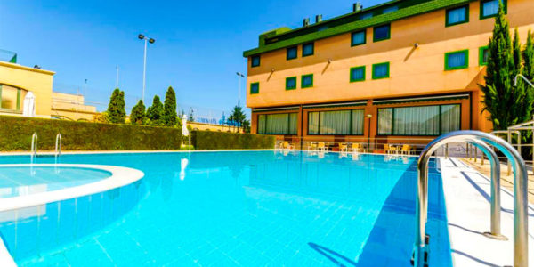 Hotel con piscina Salamanca Sercotel Horus Salamanca