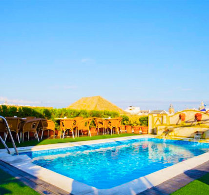hotel con piscina sevilla Hotel Dona Maria