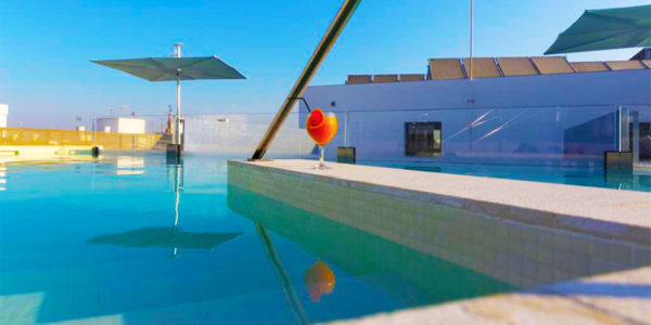 hotel con piscina sevilla Hotel Macia Sevilla Kubb