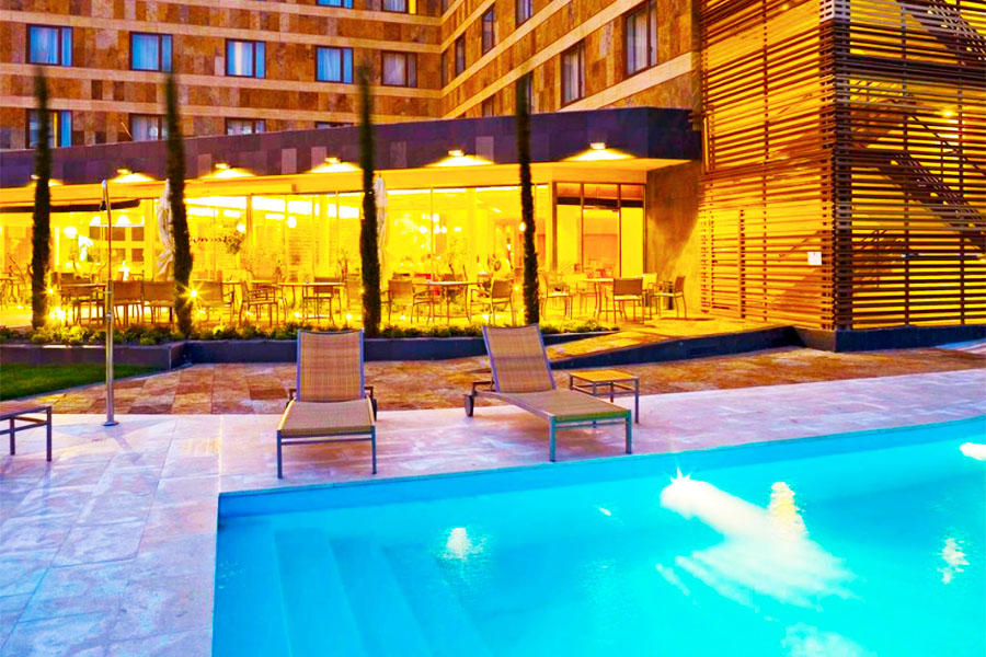 Hotel con piscina Valladolid Sercotel Valladolid