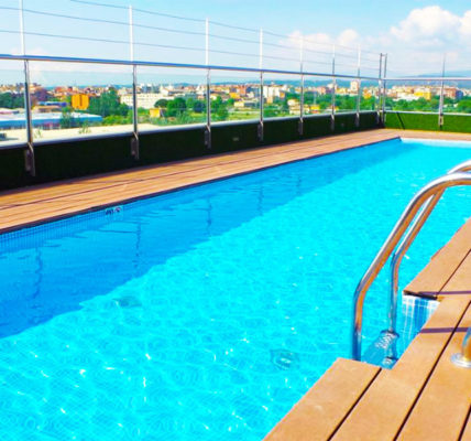 Hotel Girona con piscina DoubleTree by Hilton Girona