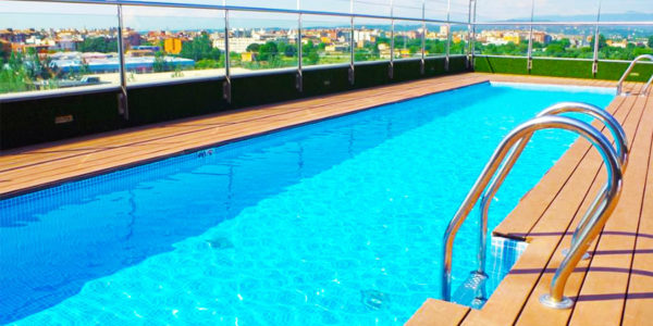 Hotel Girona con piscina DoubleTree by Hilton Girona