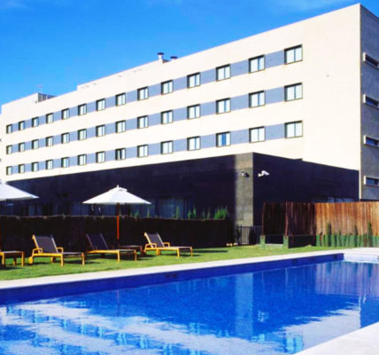 hotel sevilla con piscina AC Hotel Sevilla Forum