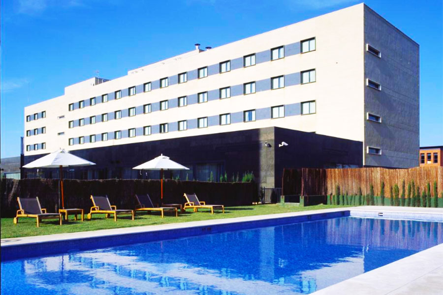 AC Hotel Sevilla Forum: Hotel en Sevilla Piscina Exterior al Aire Libre