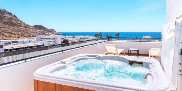 Cala Chica Cabo de Gata piscina privada habitacion almeria