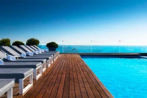 Piscina AC Hotel Barcelona Forum