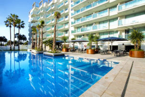 Piscina Blaumar Hotel