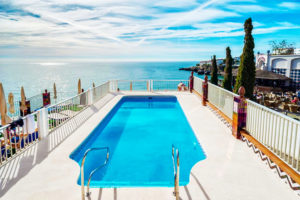 Piscina Hotel Balcón de Europa