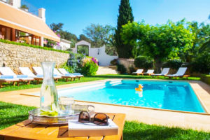 Piscina Hotel La Fuente de la Higuera