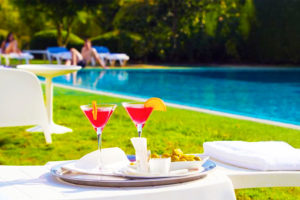 Piscina Hotel Oca Puerta del Camino