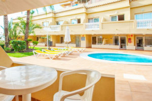 Piscina Hotel RH Casablanca Suites Piscina Hotel RH Casablanca Suites