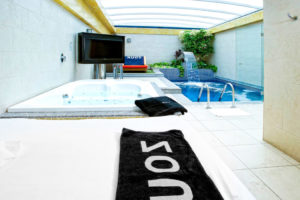 Zouk Hotel piscina privada habitacion madrid Zouk Hotel piscina privada habitacion madrid